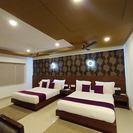 Hotel Wilton Султан-Батері Екстер'єр фото