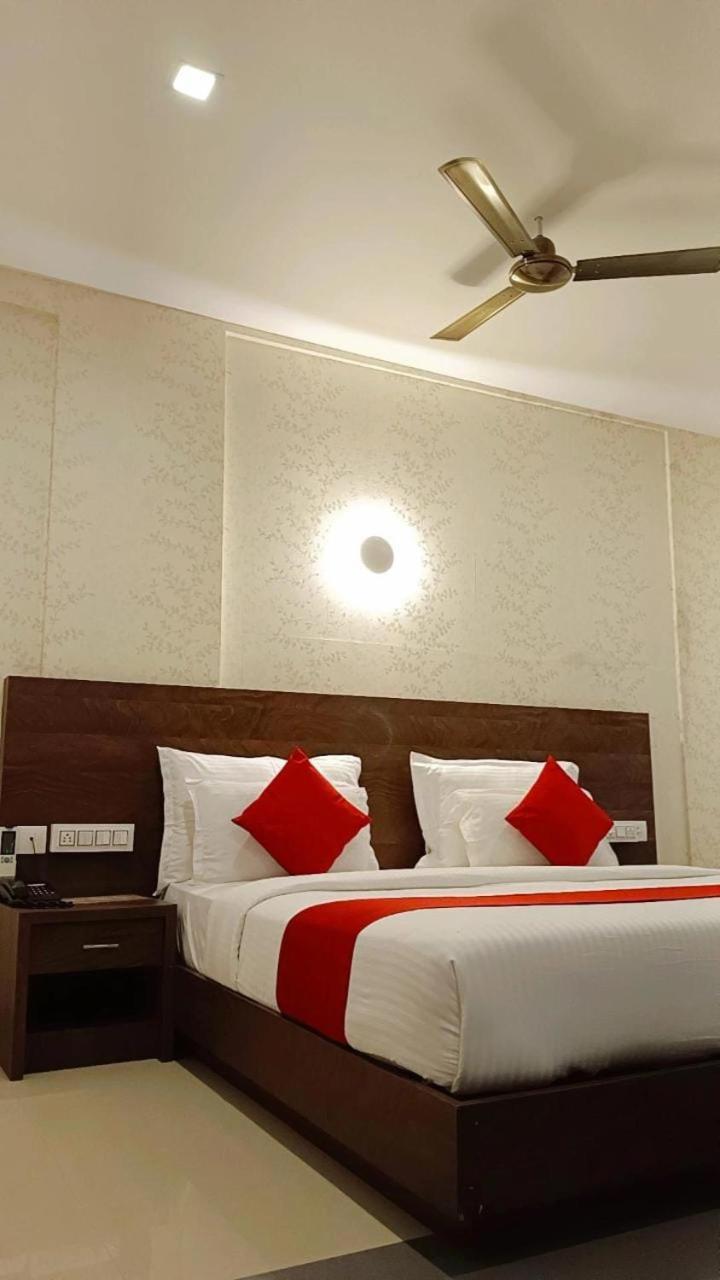 Hotel Wilton Султан-Батері Екстер'єр фото